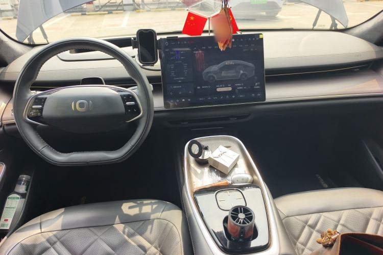 Used CHANGAN NEVO A07 2024 All-Electric "True Fragrance" Edition 710 Flagship Model Center Console