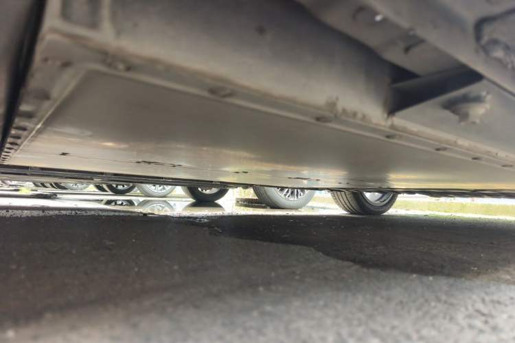 Used CHANGAN NEVO A07 2024 Pure Electric "True Fragrance" Edition 515 Prestige Model Chassis Front Left
