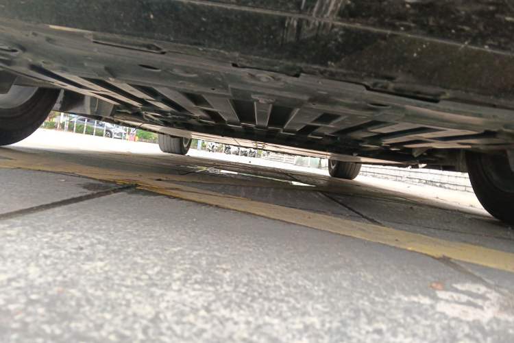 Used CHANGAN NEVO A07 2024 All-Electric "True Fragrant" Edition 515 Elite Model Chassis Front