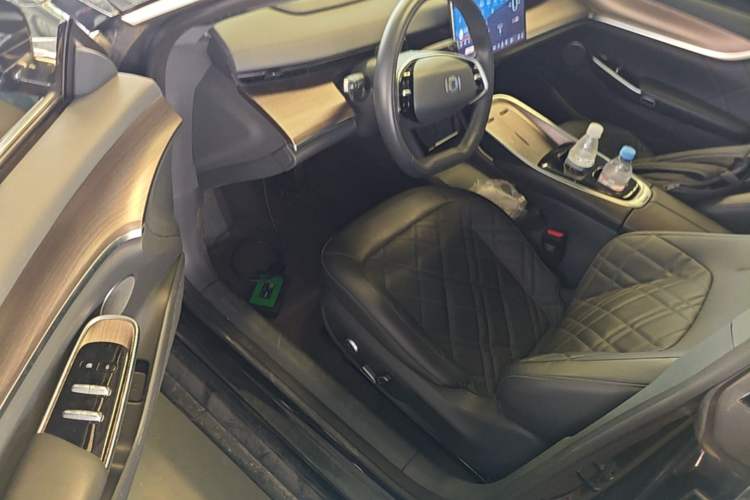 Used CHANGAN NEVO A07 2024 Pure Electric "True Fragrance" Edition 515 Prestige Model Driver Seat
