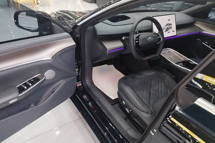 Used CHANGAN NEVO A07 2024 Pure Electric "True Fragrance" Edition 515 Prestige Model Driver Seat