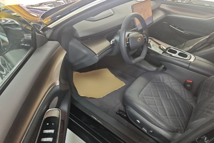 Used CHANGAN NEVO A07 2024 Pure Electric "True Fragrance" Edition 515 Prestige Model Driver Seat