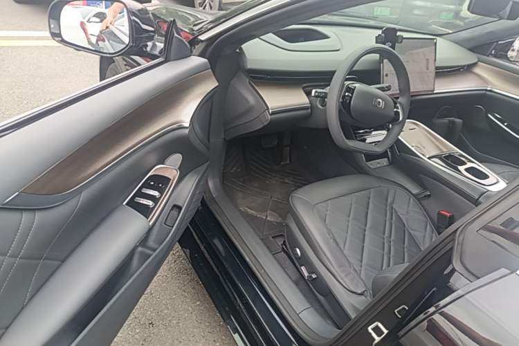 Used CHANGAN NEVO A07 2024 All-Electric "True Fragrance" Edition 710 Flagship Model Driver Seat
