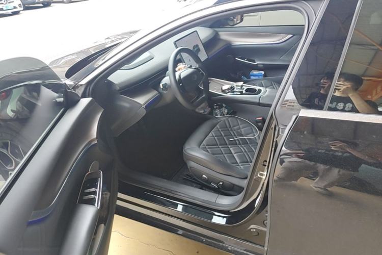 Used CHANGAN NEVO A07 2024 All-Electric "True Fragrance" Edition 515 Luxurious Model 58.9 kWh Driver Seat