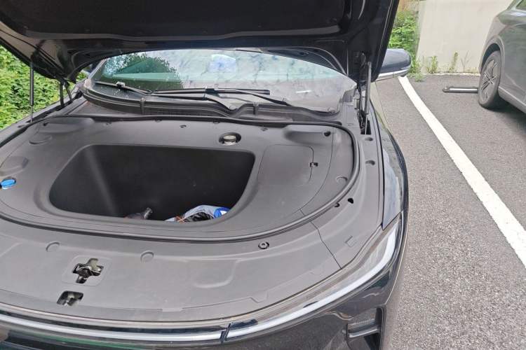 Used CHANGAN NEVO A07 2024 All-Electric "True Fragrance" Edition 710 Flagship Model Engine Bay Left