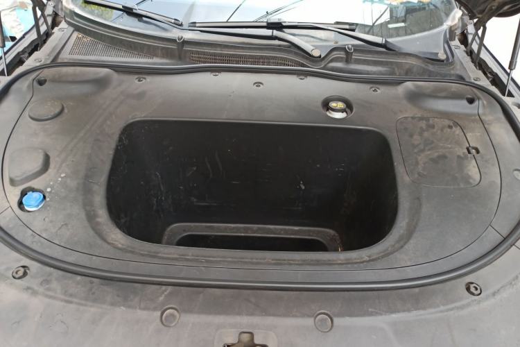 Used CHANGAN NEVO A07 2024 All-Electric "True Fragrance" Edition 710 Flagship Model Engine Bay