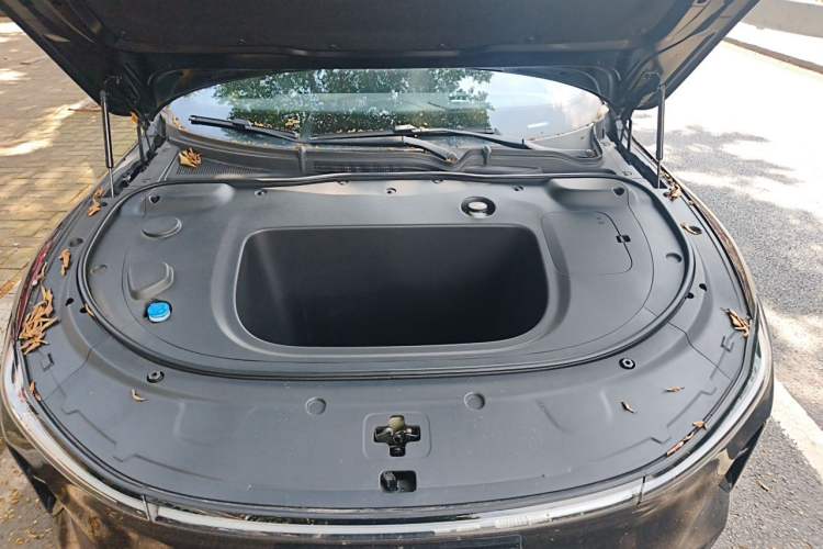 Used CHANGAN NEVO A07 2024 All-Electric "True Fragrance" Edition 710 Flagship Model Engine Bay
