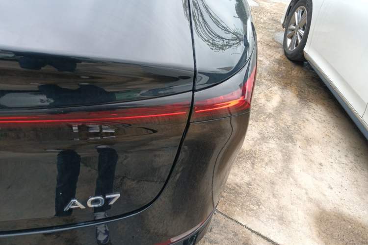 Used CHANGAN NEVO A07 2024 All-Electric "True Fragrance" Edition 515 Luxurious Model 58.9 kWh Exterior 3