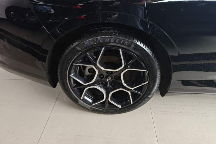 Used CHANGAN NEVO A07 2024 Pure Electric "True Fragrance" Edition 515 Prestige Model Exterior 5