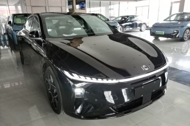 Used CHANGAN NEVO A07 2024 Pure Electric "True Fragrance" Edition 515 Prestige Model Front Right 45 Deg