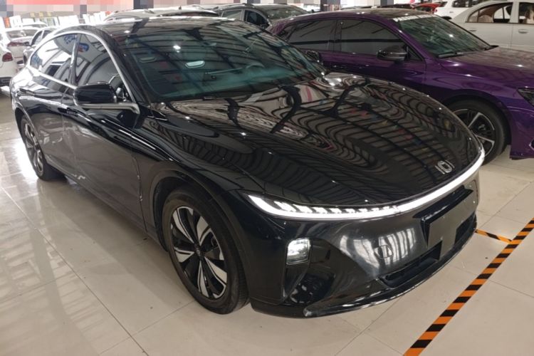 Used CHANGAN NEVO A07 2024 All-Electric "True Fragrant" Edition 515 Elite Model Front Right 45 Deg