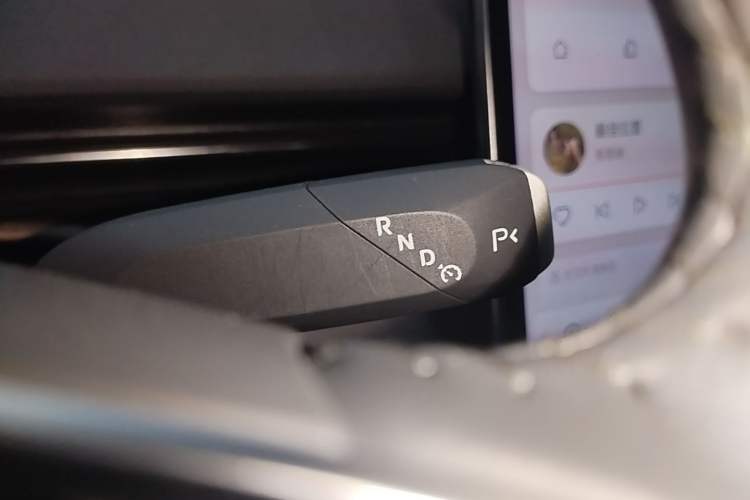 Used CHANGAN NEVO A07 2024 Pure Electric "True Fragrance" Edition 515 Prestige Model Gear Lever