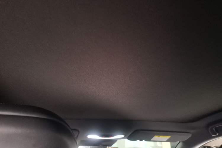 Used CHANGAN NEVO A07 2024 All-Electric "True Fragrance" Edition 515 Luxurious Model 58.9 kWh Headliner