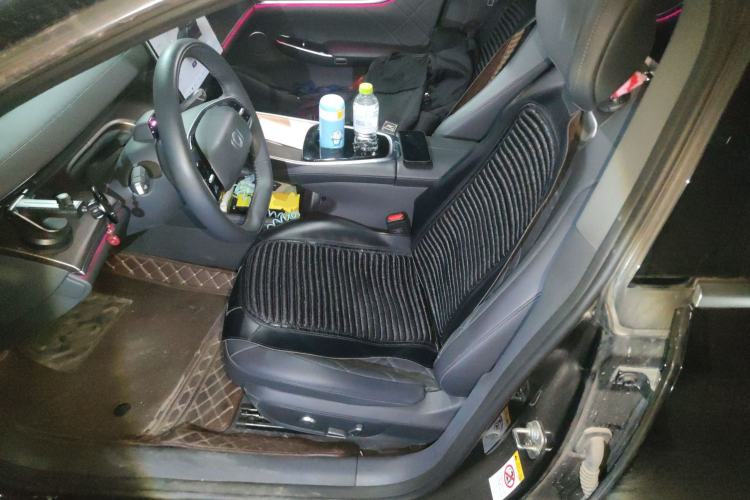 Used CHANGAN NEVO A07 2024 All-Electric "True Fragrance" Edition 515 Luxurious Model 58.9 kWh Left Front Seat
