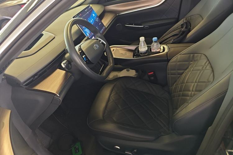 Used CHANGAN NEVO A07 2024 Pure Electric "True Fragrance" Edition 515 Prestige Model Left Front Seat
