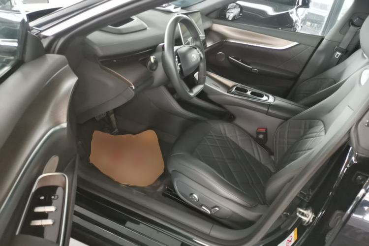 Used CHANGAN NEVO A07 2024 Pure Electric "True Fragrance" Edition 515 Prestige Model Left Front Seat
