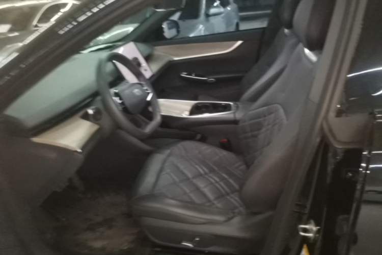 Used CHANGAN NEVO A07 2024 All-Electric "True Fragrant" Edition 515 Elite Model Left Front Seat