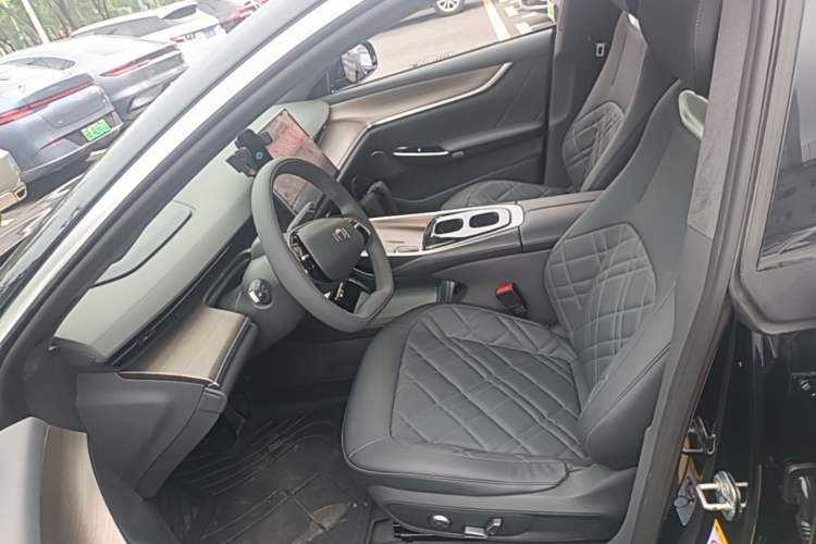 Used CHANGAN NEVO A07 2024 All-Electric "True Fragrance" Edition 710 Flagship Model Left Front Seat
