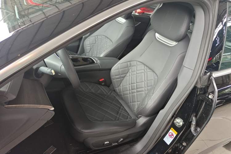 Used CHANGAN NEVO A07 2024 Pure Electric "True Fragrance" Edition 515 Prestige Model Left Front Seat