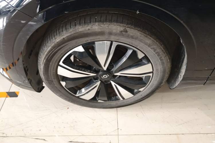 Used CHANGAN NEVO A07 2024 All-Electric "True Fragrant" Edition 515 Elite Model Left Front Wheel Hub