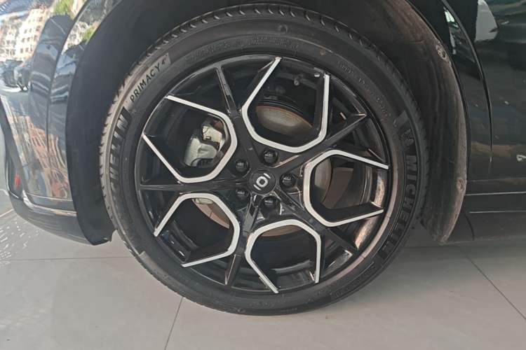 Used CHANGAN NEVO A07 2024 All-Electric "True Fragrance" Edition 515 Luxurious Model 58.9 kWh Left Front Wheel Hub