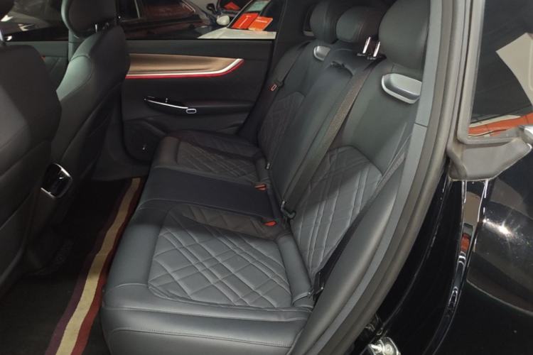 Used CHANGAN NEVO A07 2024 All-Electric "True Fragrance" Edition 515 Luxurious Model 58.9 kWh Left Rear Seat