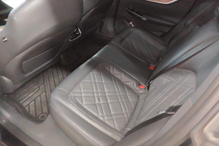 Used CHANGAN NEVO A07 2024 Pure Electric "True Fragrance" Edition 515 Prestige Model Left Rear Seat