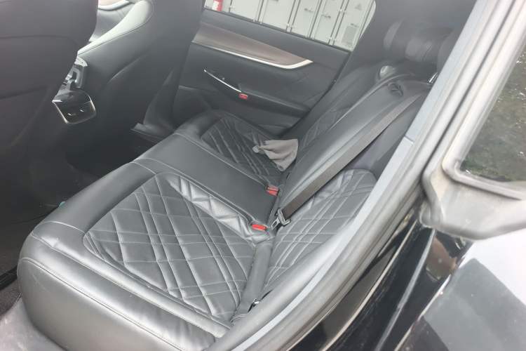 Used CHANGAN NEVO A07 2024 All-Electric "True Fragrance" Edition 710 Flagship Model Left Rear Seat