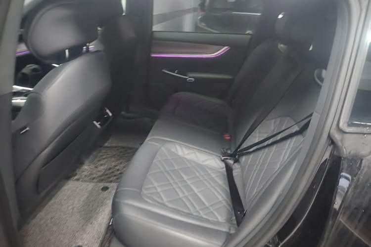 Used CHANGAN NEVO A07 2024 Pure Electric "True Fragrance" Edition 515 Prestige Model Left Rear Seat