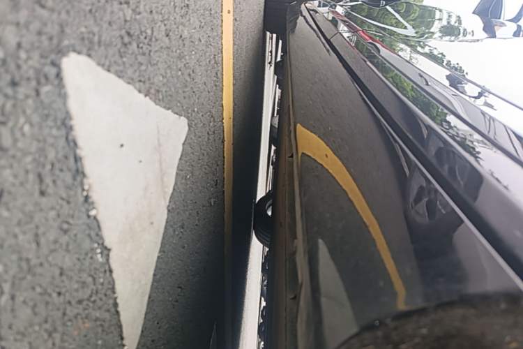 Used CHANGAN NEVO A07 2024 All-Electric "True Fragrance" Edition 710 Flagship Model Left Side Sill