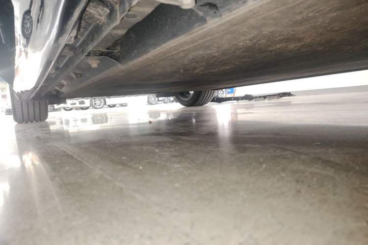 Used CHANGAN NEVO A07 2024 All-Electric "True Fragrance" Edition 710 Flagship Model Left Side Sill