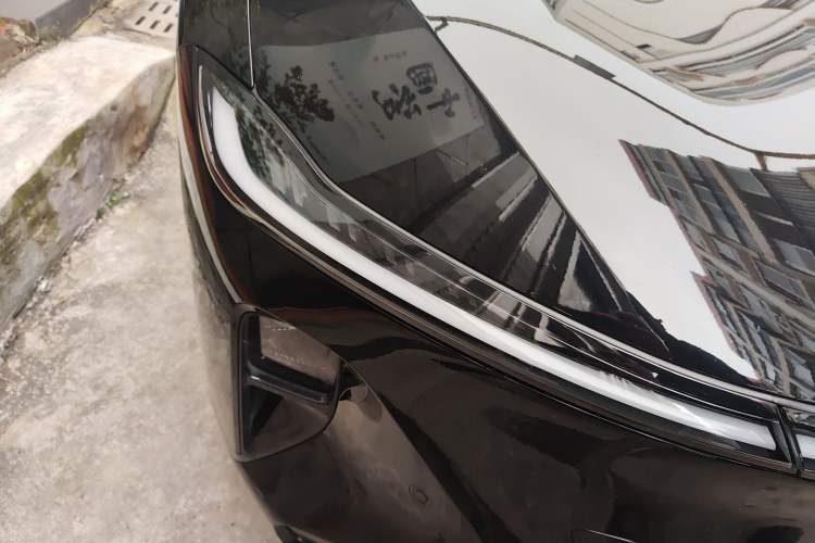 Used CHANGAN NEVO A07 2024 Pure Electric "True Fragrance" Edition 515 Prestige Model Right Front Headlight