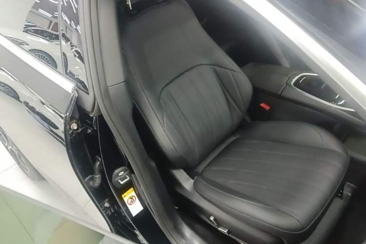 Used CHANGAN NEVO A07 2024 All-Electric "True Fragrance" Edition 710 Flagship Model Right Front Seat