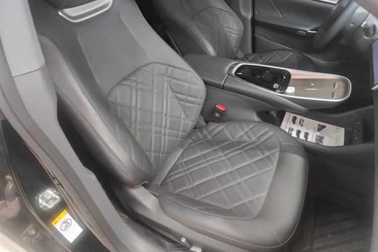 Used CHANGAN NEVO A07 2024 Pure Electric "True Fragrance" Edition 515 Prestige Model Right Front Seat