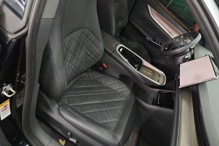 Used CHANGAN NEVO A07 2024 Pure Electric "True Fragrance" Edition 515 Prestige Model Right Front Seat