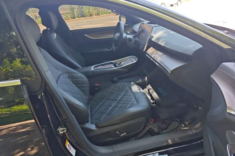 Used CHANGAN NEVO A07 2024 Pure Electric "True Fragrance" Edition 515 Prestige Model Right Front Seat