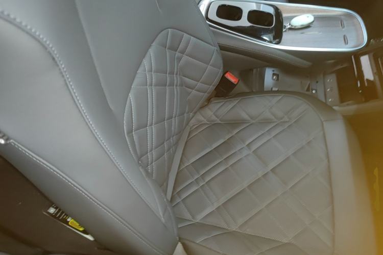 Used CHANGAN NEVO A07 2024 All-Electric "True Fragrance" Edition 710 Flagship Model Right Front Seat