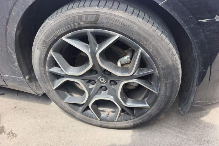 Used CHANGAN NEVO A07 2024 Pure Electric "True Fragrance" Edition 515 Prestige Model Right Front Wheel Hub