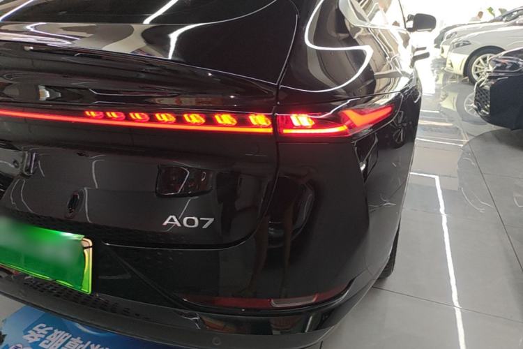 Used CHANGAN NEVO A07 2024 All-Electric "True Fragrance" Edition 515 Luxurious Model 58.9 kWh Right Rear Taillight