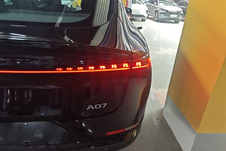 Used CHANGAN NEVO A07 2024 Pure Electric "True Fragrance" Edition 515 Prestige Model Right Rear Taillight