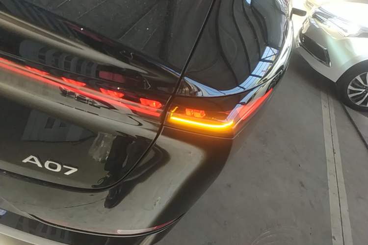 Used CHANGAN NEVO A07 2024 Pure Electric "True Fragrance" Edition 515 Prestige Model Right Rear Taillight