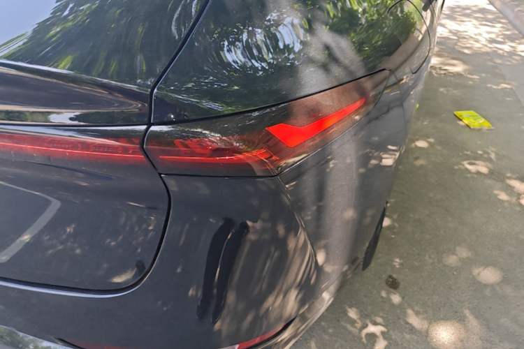 Used CHANGAN NEVO A07 2024 Pure Electric "True Fragrance" Edition 515 Prestige Model Right Rear Taillight
