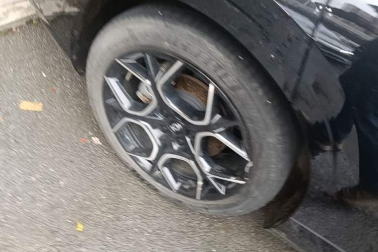 Used CHANGAN NEVO A07 2024 Pure Electric "True Fragrance" Edition 515 Prestige Model Right Rear Wheel Hub