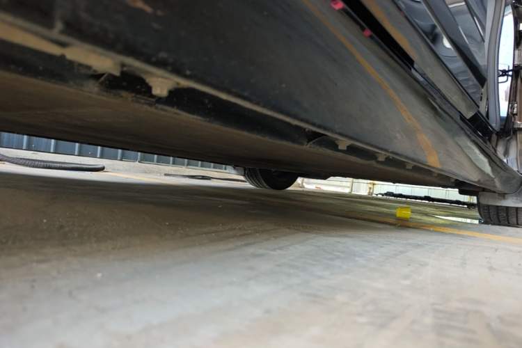 Used CHANGAN NEVO A07 2024 All-Electric "True Fragrance" Edition 710 Flagship Model Right Side Sill