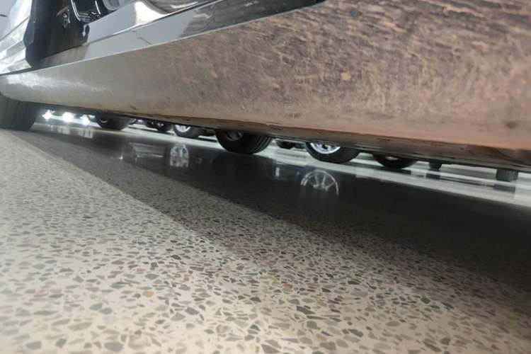 Used CHANGAN NEVO A07 2024 Pure Electric "True Fragrance" Edition 515 Prestige Model Right Side Sill