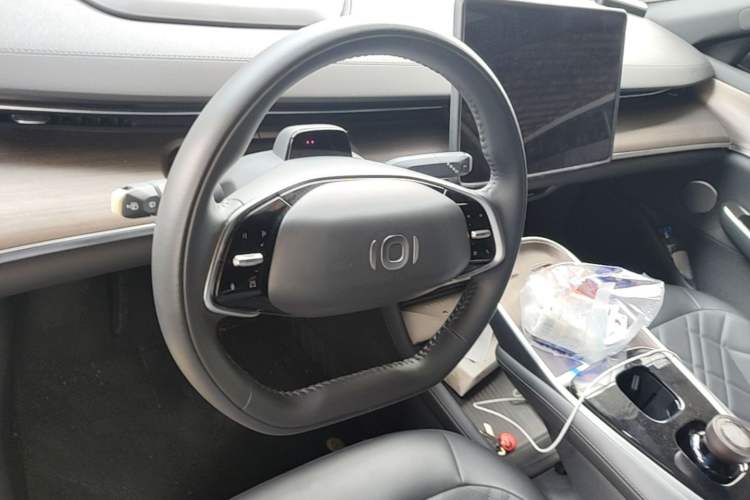 Used CHANGAN NEVO A07 2024 All-Electric "True Fragrance" Edition 515 Luxurious Model 58.9 kWh Steering Wheel