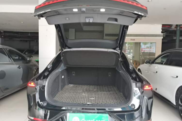Used CHANGAN NEVO A07 2024 All-Electric "True Fragrance" Edition 515 Luxurious Model 58.9 kWh Trunk