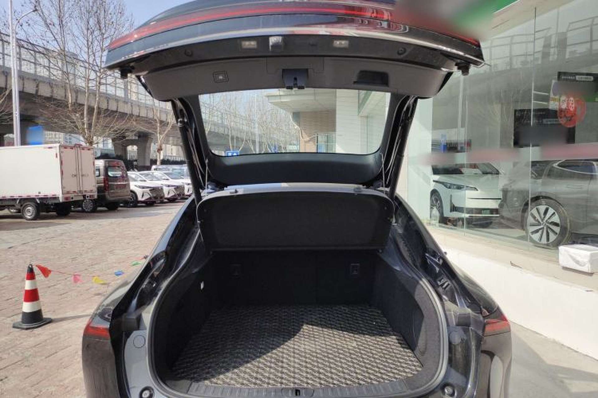 Used CHANGAN NEVO A07 2024 Pure Electric "True Fragrance" Edition 515 Prestige Model Trunk