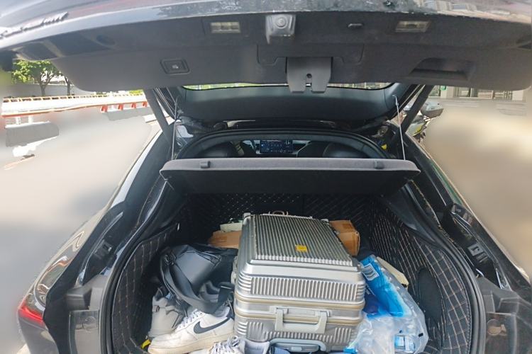 Used CHANGAN NEVO A07 2024 All-Electric "True Fragrance" Edition 710 Flagship Model Trunk
