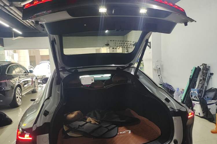 Used CHANGAN NEVO A07 2024 All-Electric "True Fragrance" Edition 710 Flagship Model Trunk